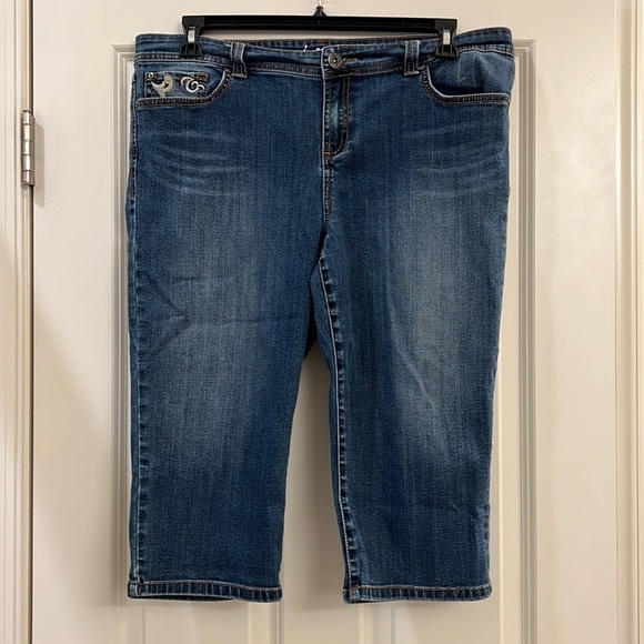 Inc Denim ladies capris - Picture 1 of 7